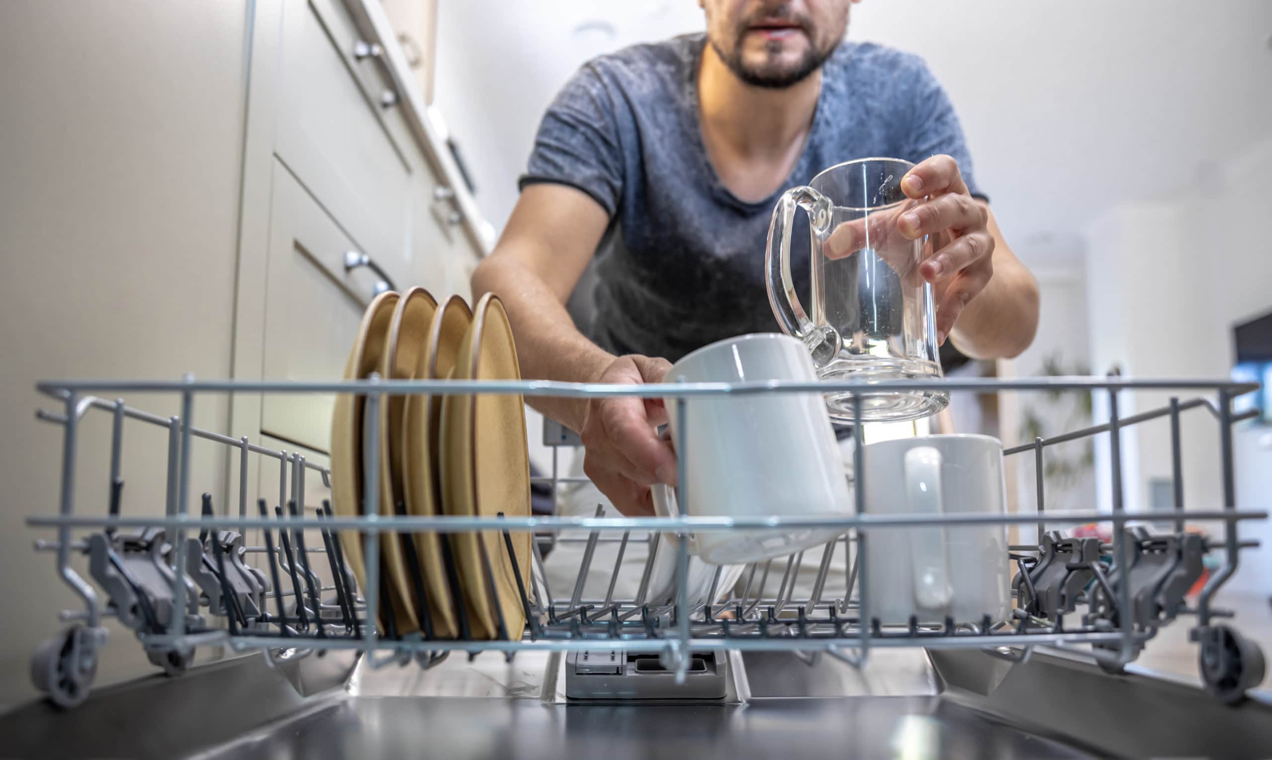 GUIDE: meget vand bruger en opvaskemaskine? → Ekspert Guide