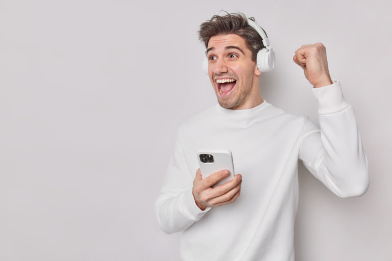 TEST: De Bedste Trådløse Høretelefon i test 2024